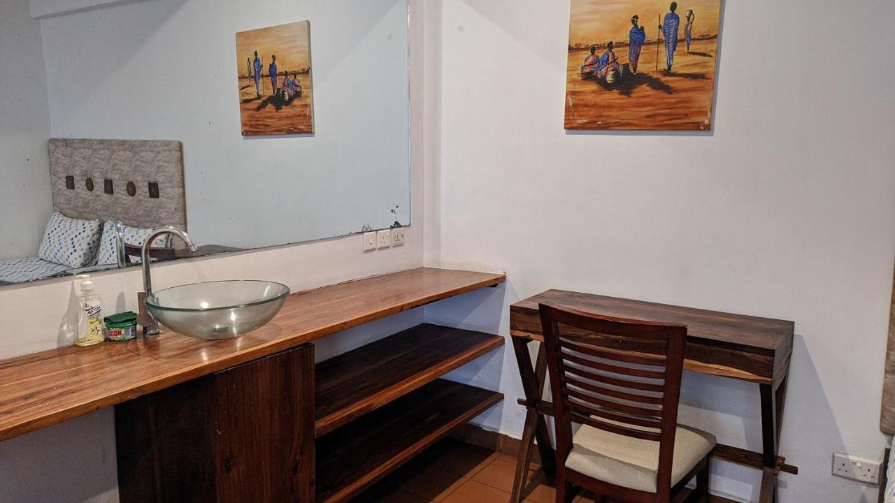 A Lovely Studio Apartment With Gym And Pool Access Dar es Salaam Exterior photo